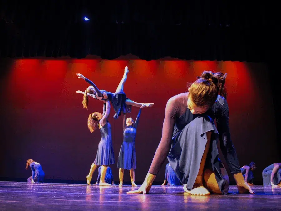 Contemporary Dance Classes Newton for ages 11-18