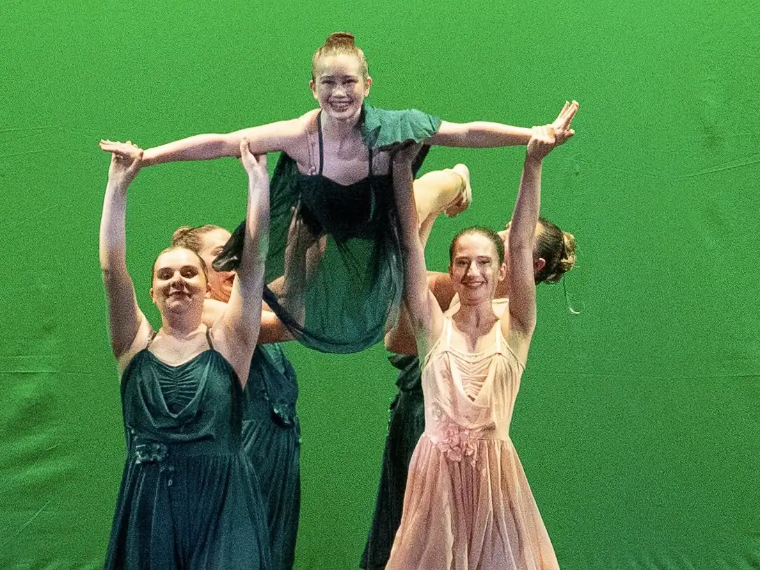 Lyrical Dance Classes Newton for ages 11-18