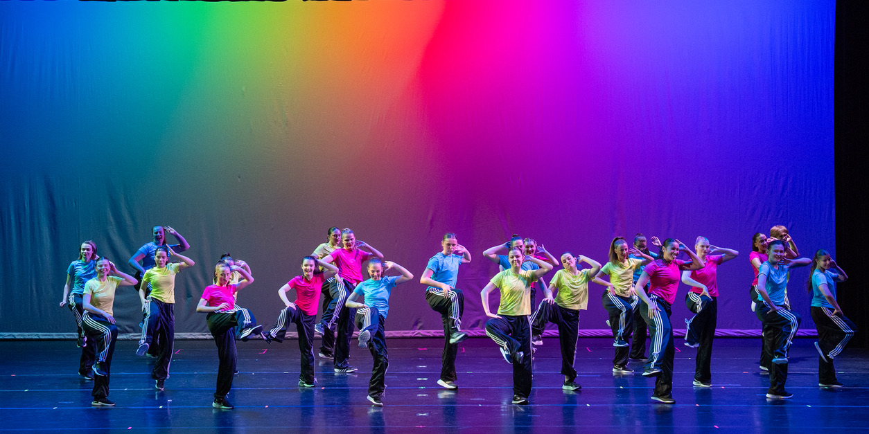 teen hip hop dancers at recital